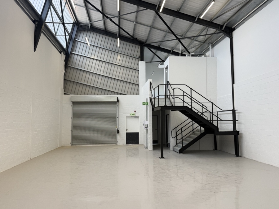 To Let Commercial Property for Rent in Firgrove Western Cape